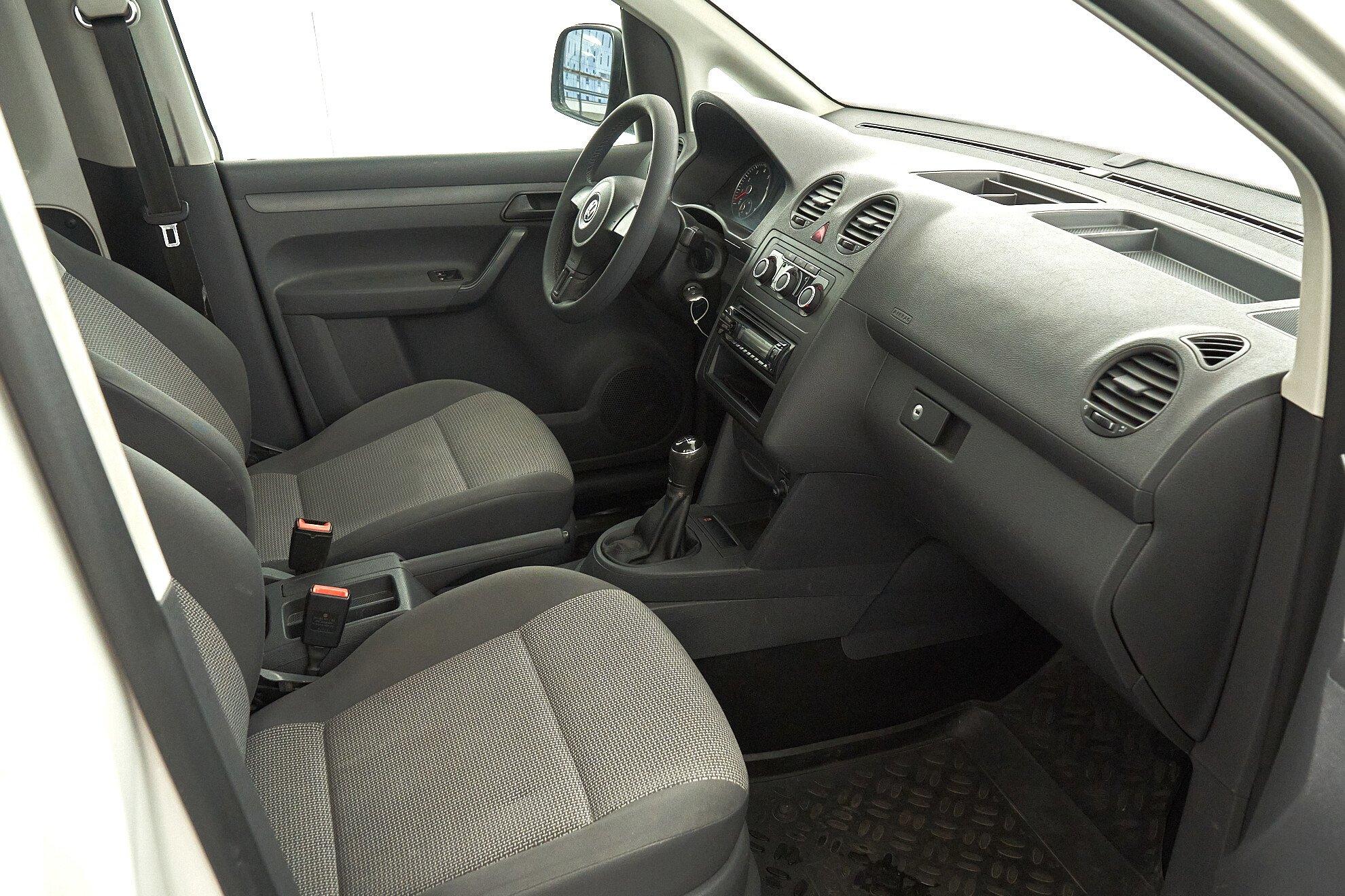 Volkswagen Caddy 2014, белый