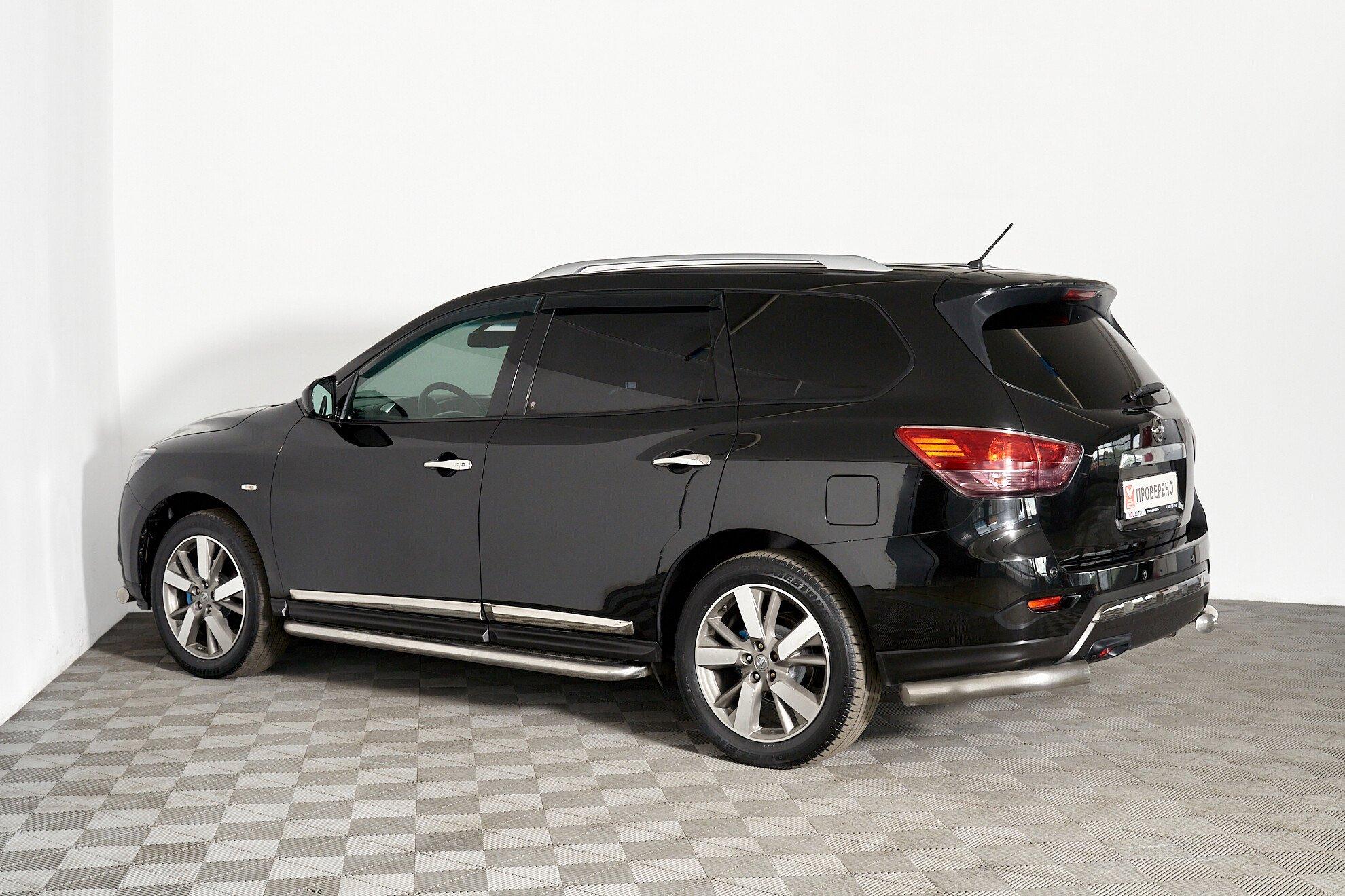 Nissan Pathfinder 2014, черный