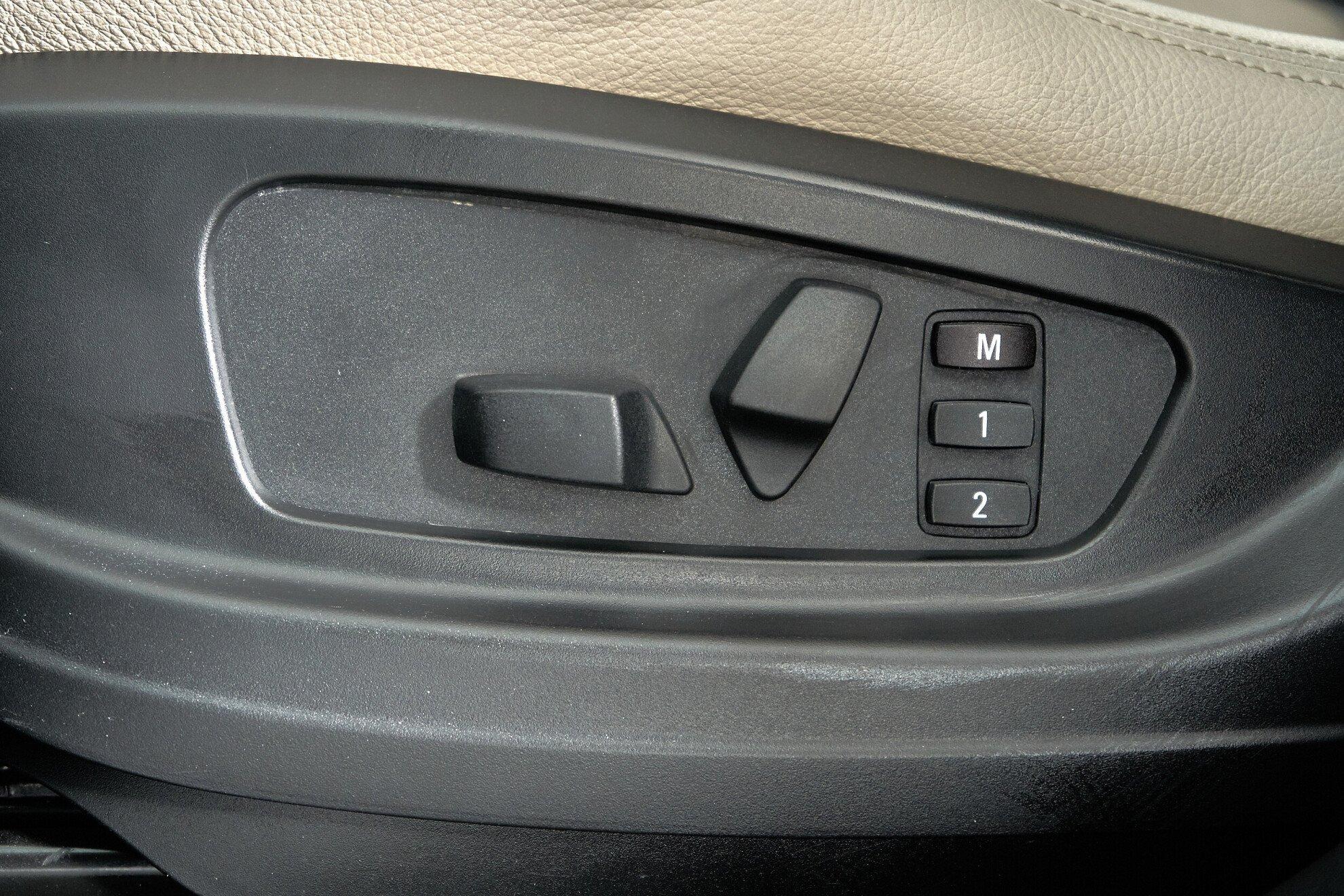 BMW X5 2013, коричневый