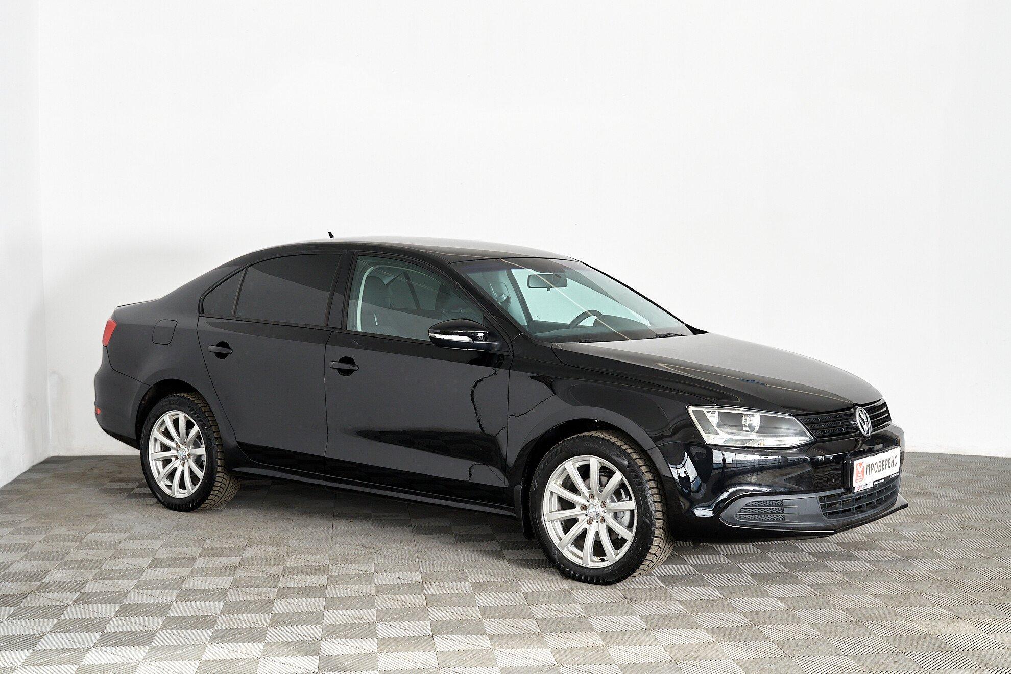 Volkswagen Jetta 2013, черный