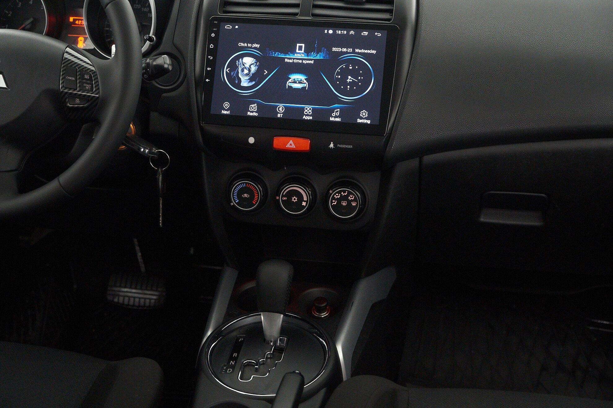 Mitsubishi ASX 2012, серебряный