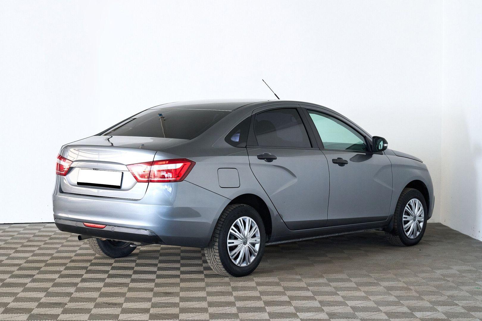 LADA (ВАЗ) Vesta 2019, серый