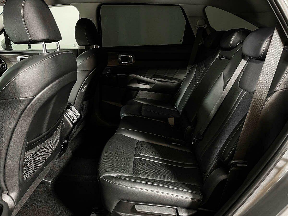 Kia Sorento 2021, серый