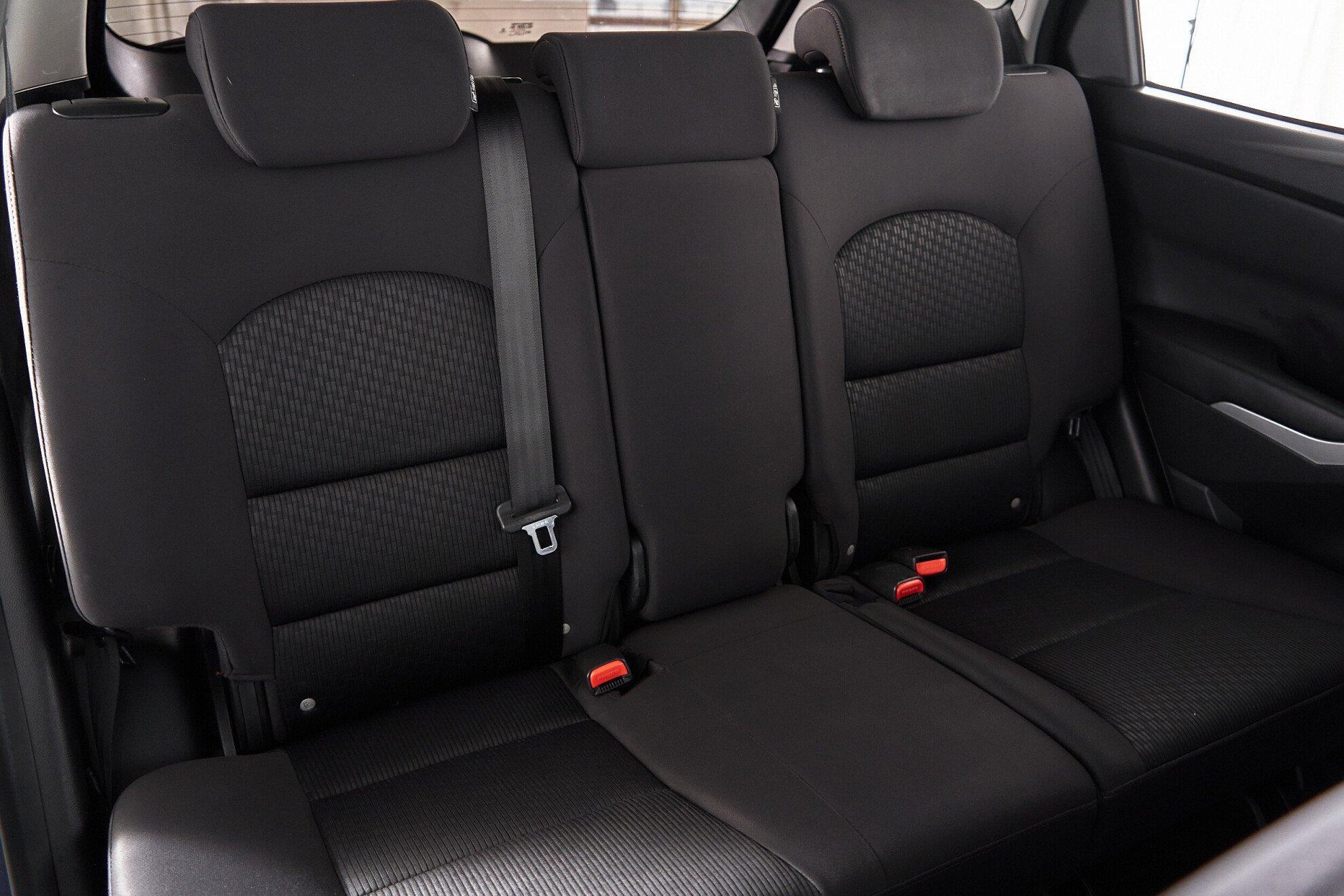 SsangYong Actyon 2013, синий