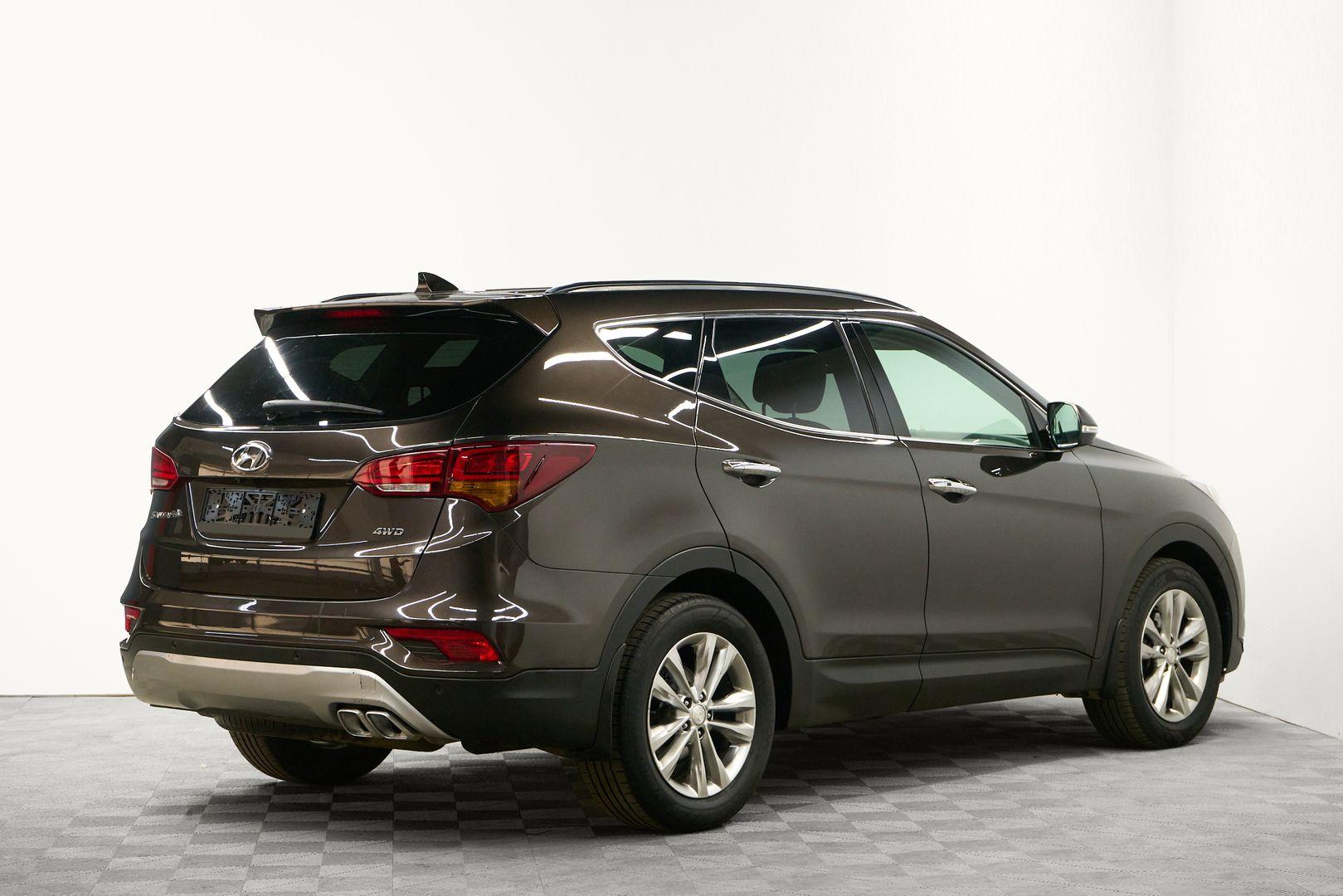 Hyundai Santa Fe 2017, коричневый