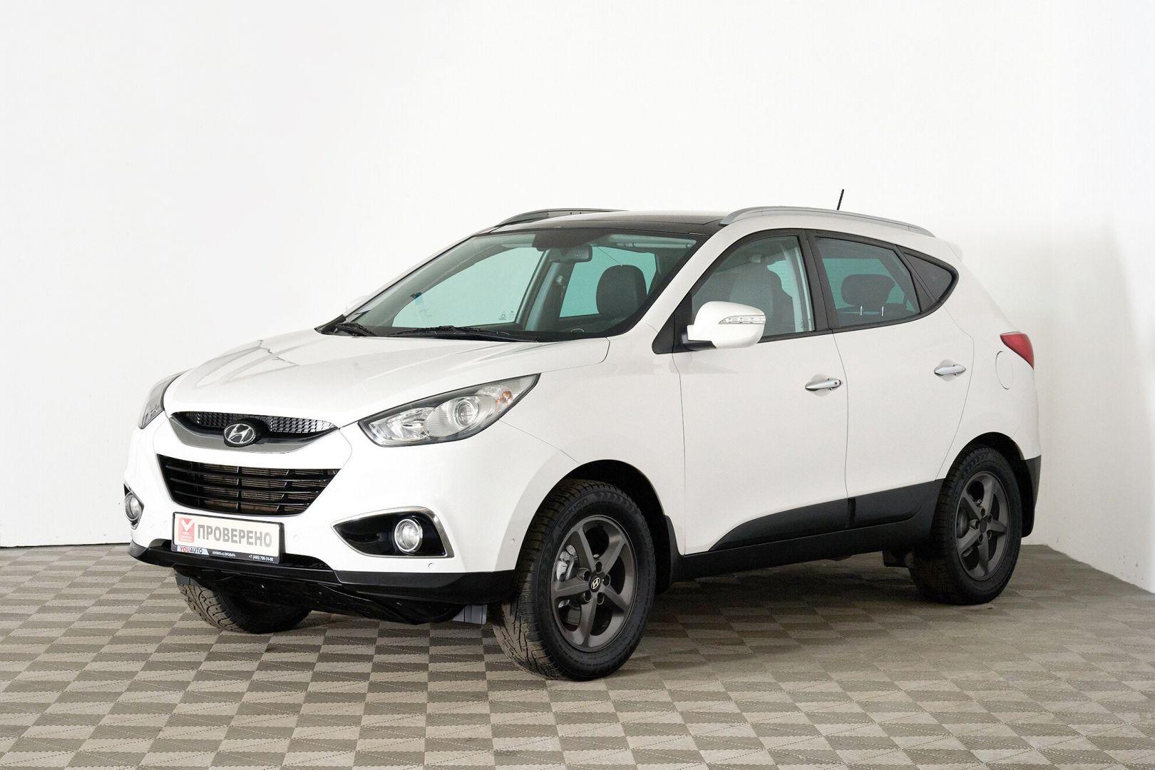 Hyundai ix35 2011, белый
