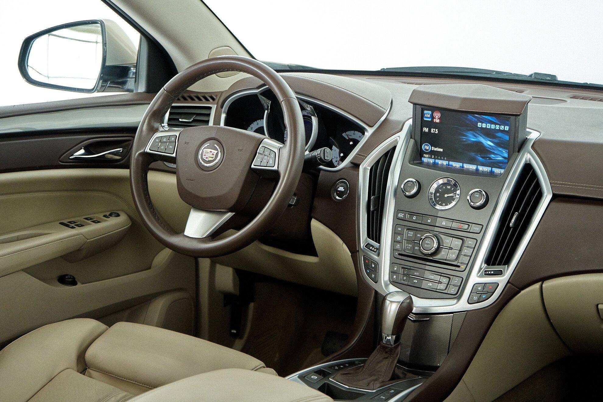Cadillac SRX 2011, бежевый