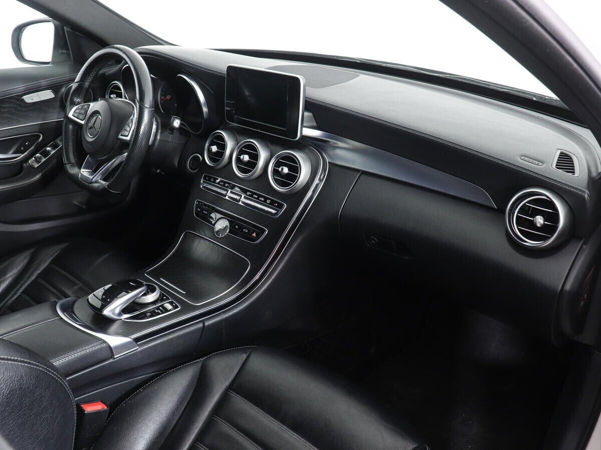 Mercedes-Benz C-Класс 2016, белый