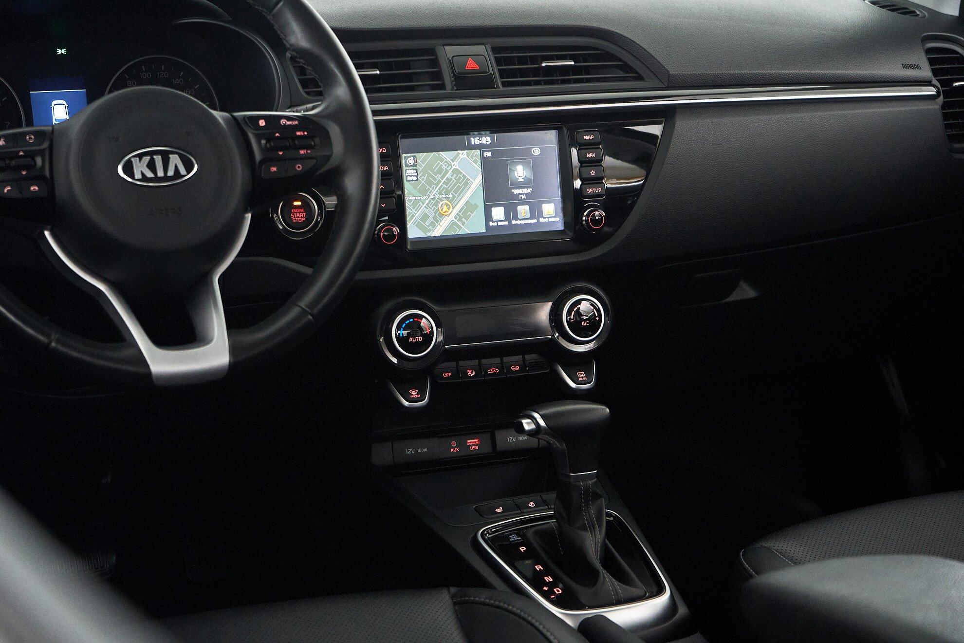 Kia Rio X-Line 2019, черный