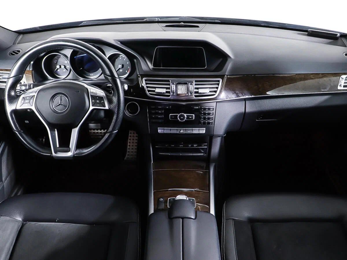 Mercedes-Benz E-Класс 2014, черный