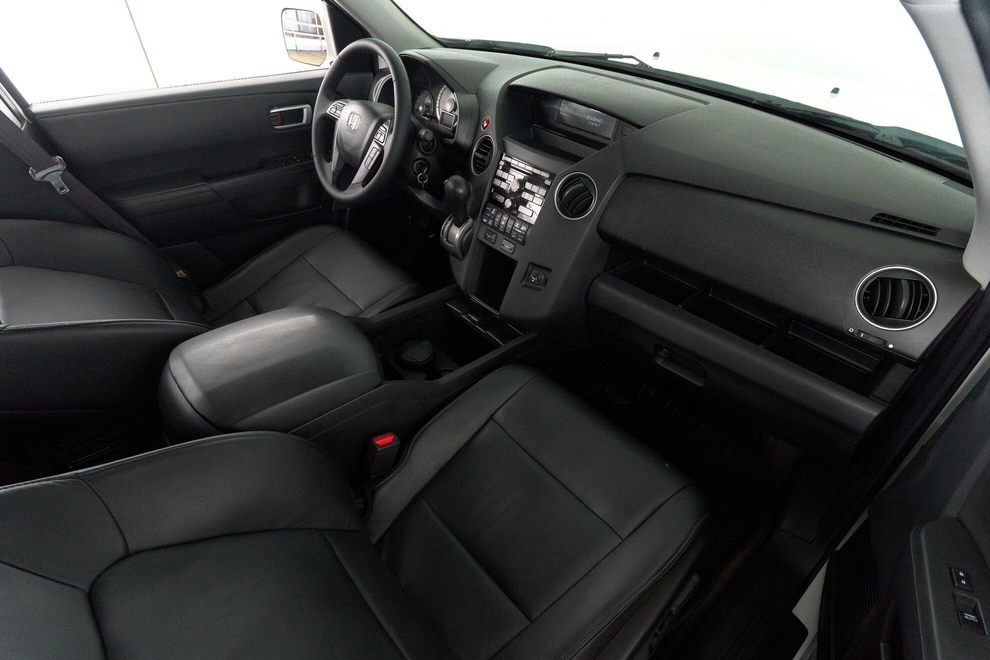 Honda Pilot 2013, белый