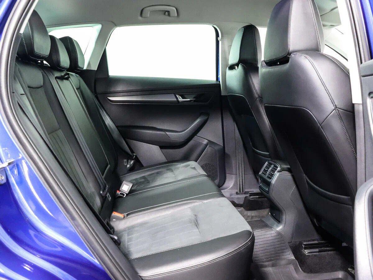 Skoda Karoq 2021, синий