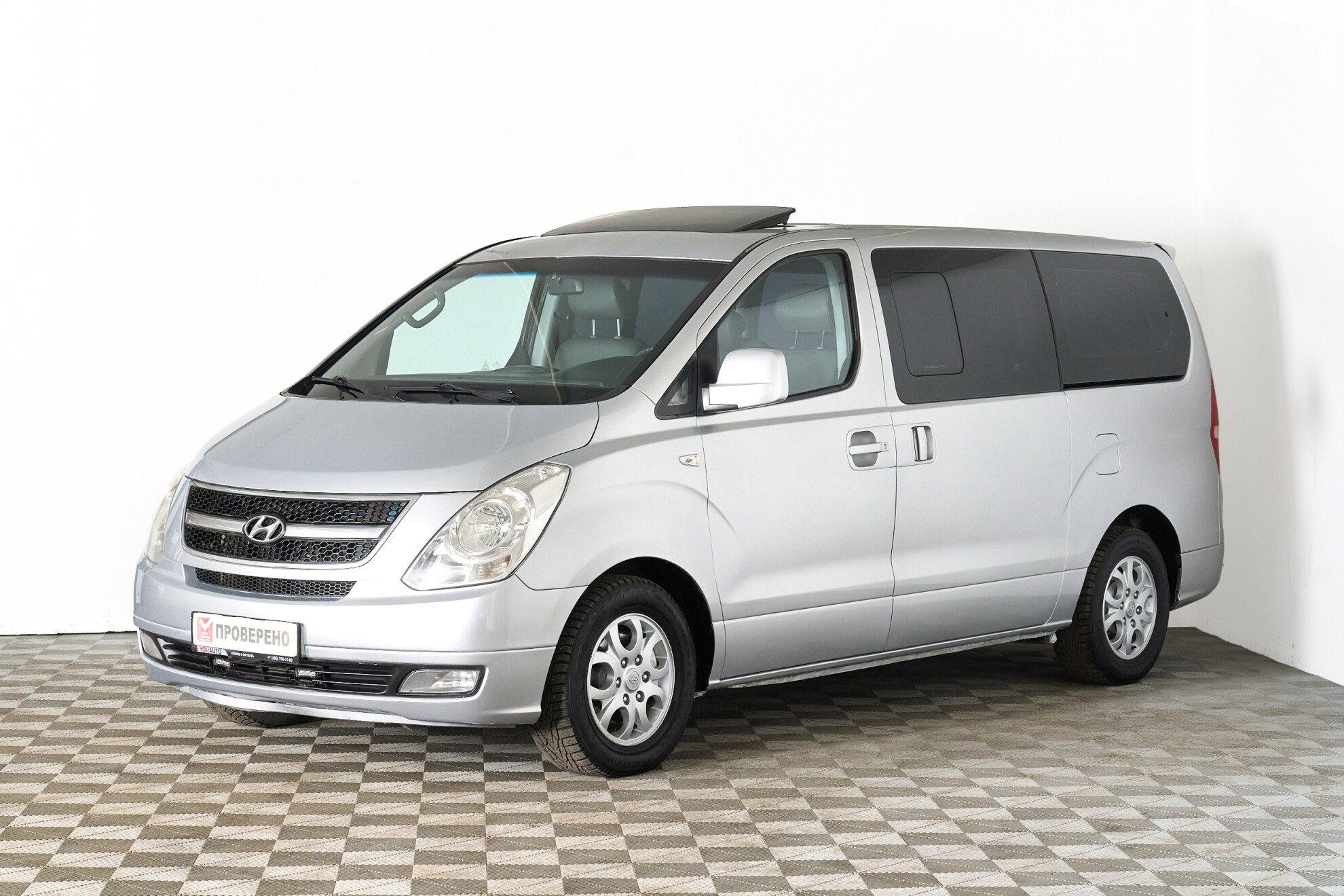Hyundai Grand Starex 2010, серый