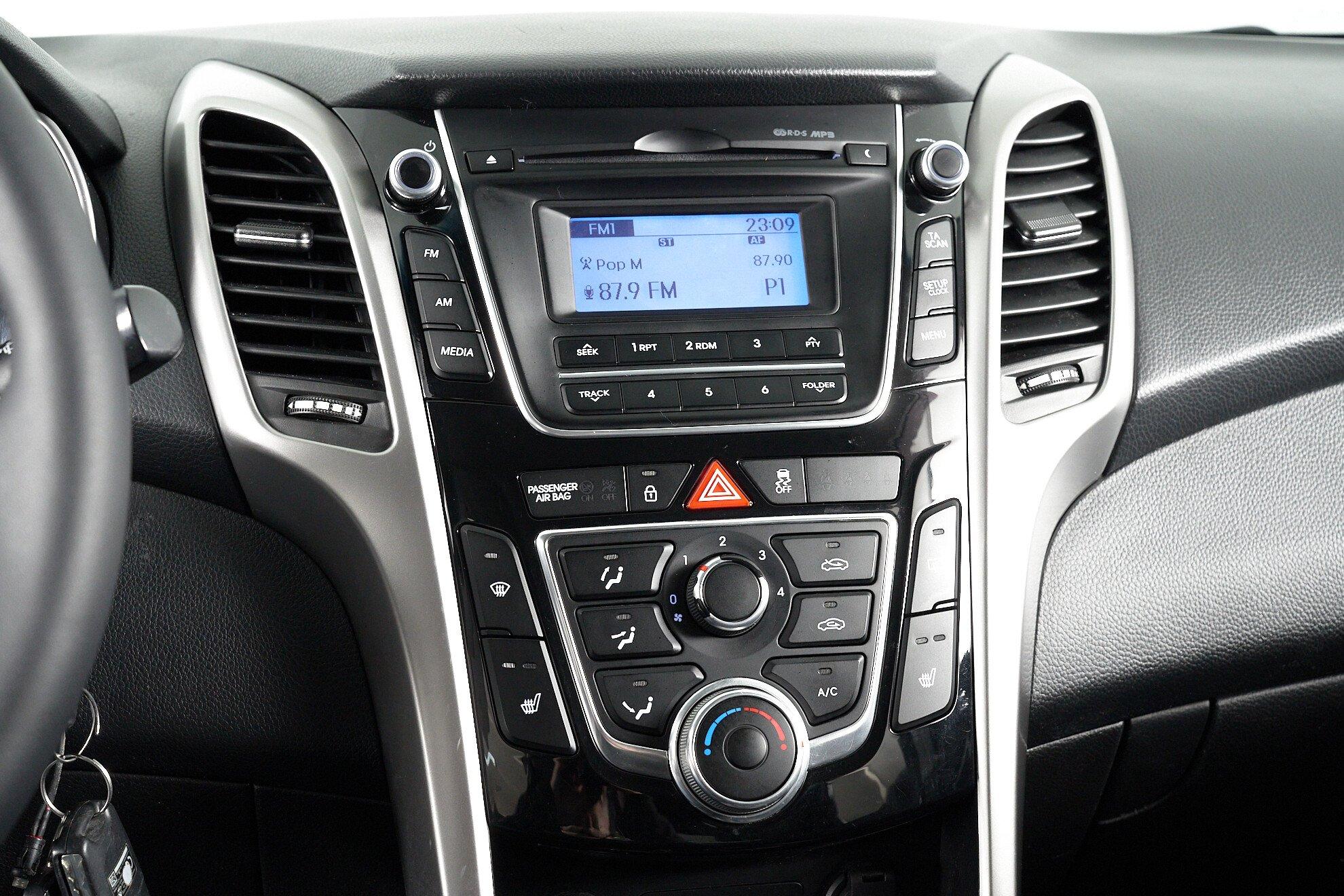 Hyundai i30 2012, синий