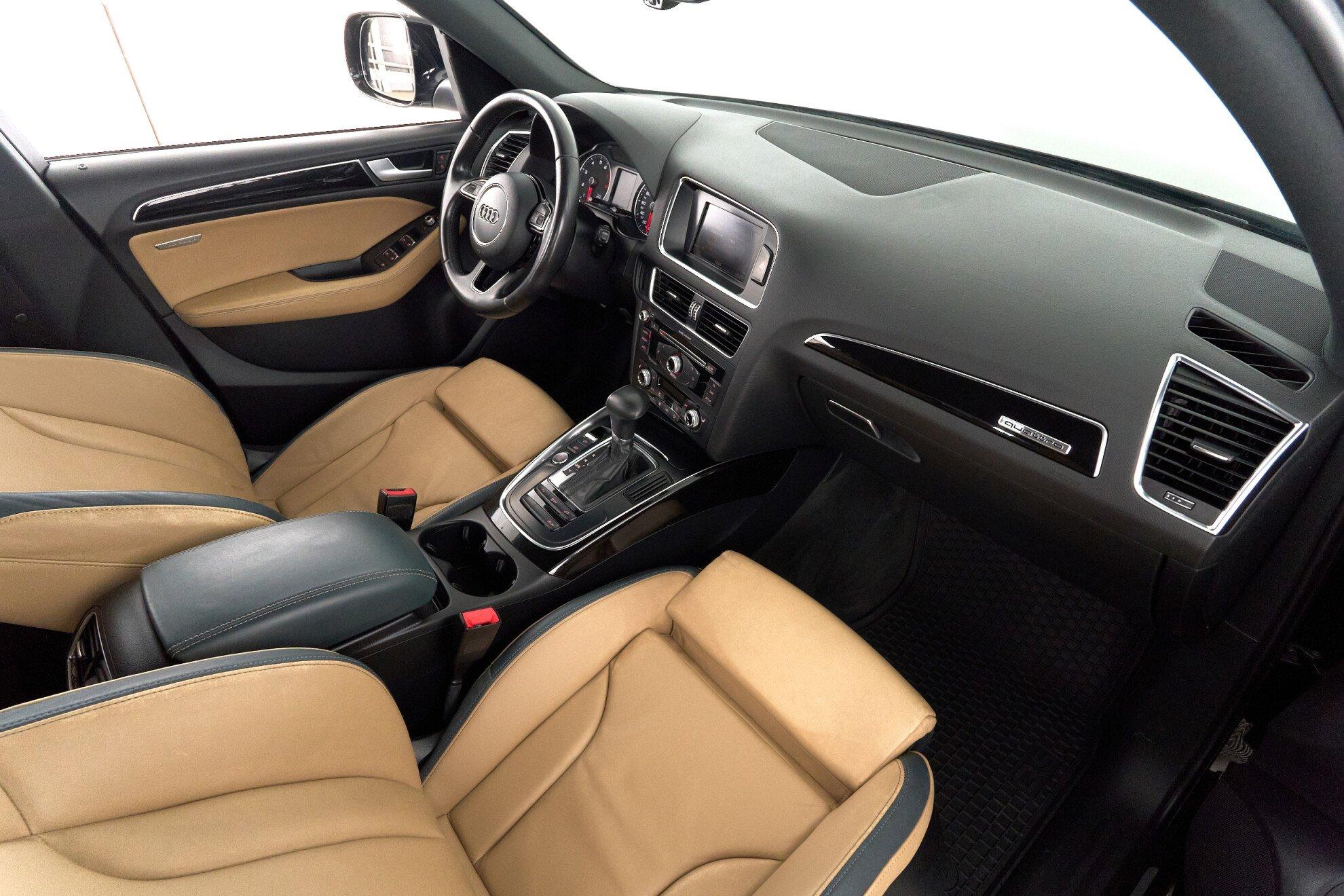 Audi Q5 2014, черный
