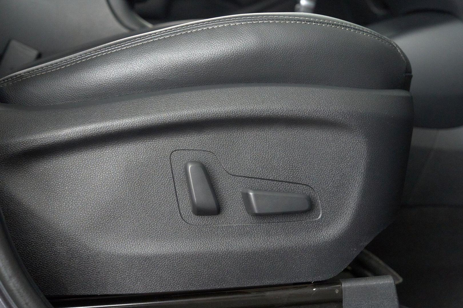 Kia Sorento 2018, серый