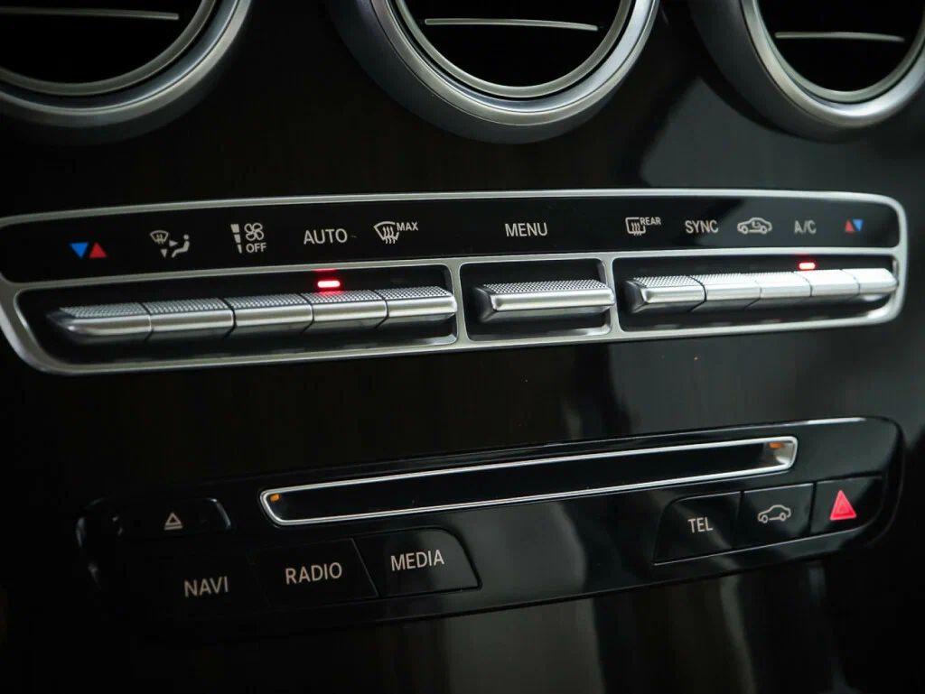 Mercedes-Benz GLC 2017, черный