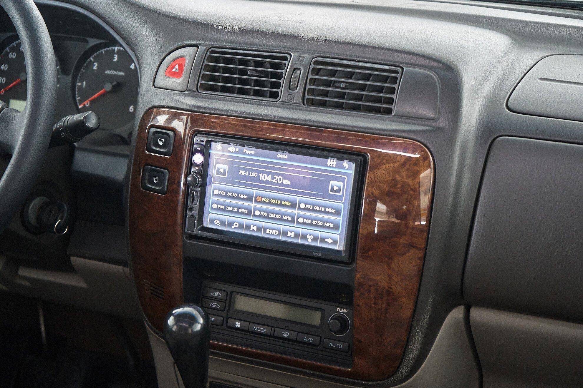 Nissan Patrol 2004, синий