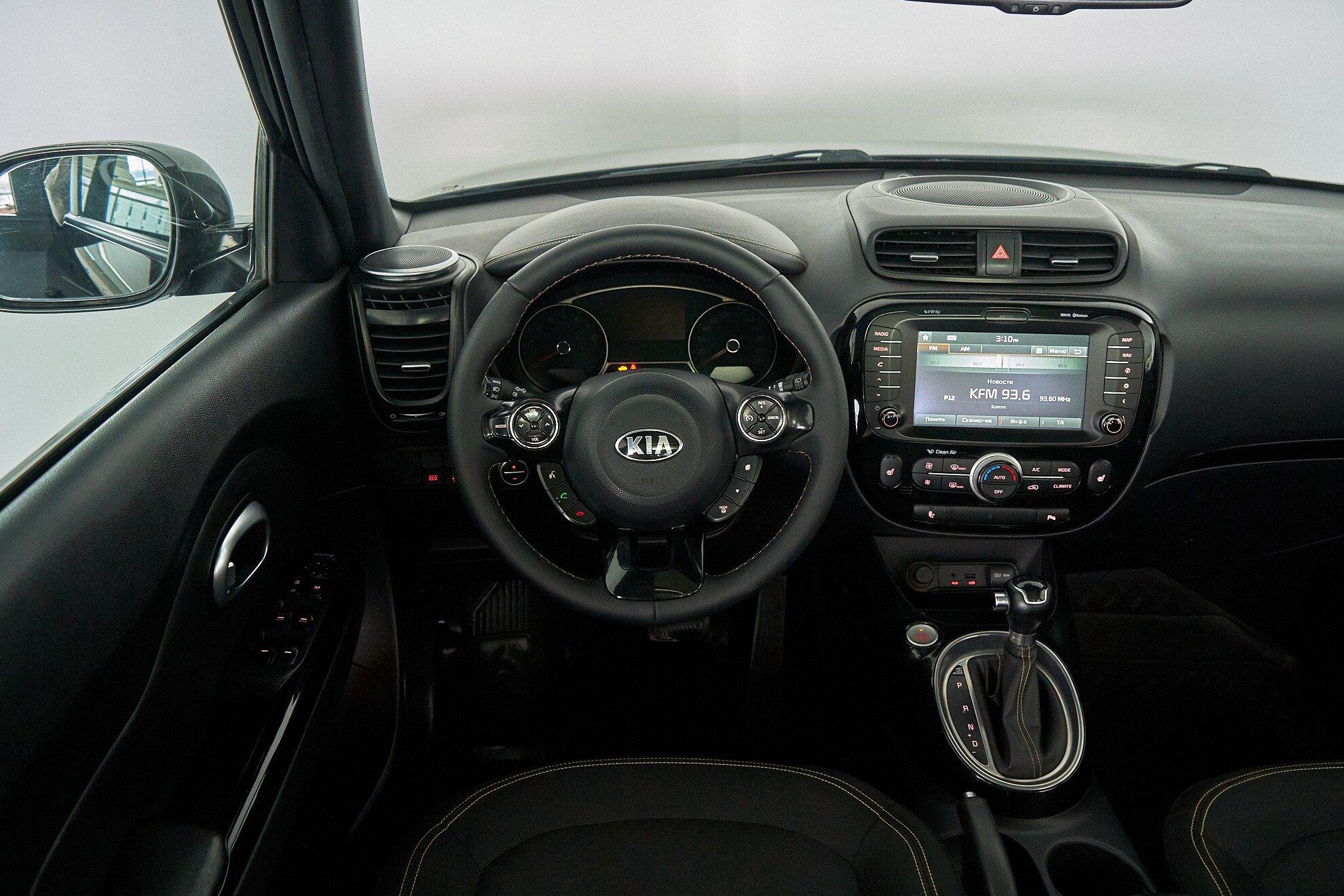 Kia Soul 2014, черный