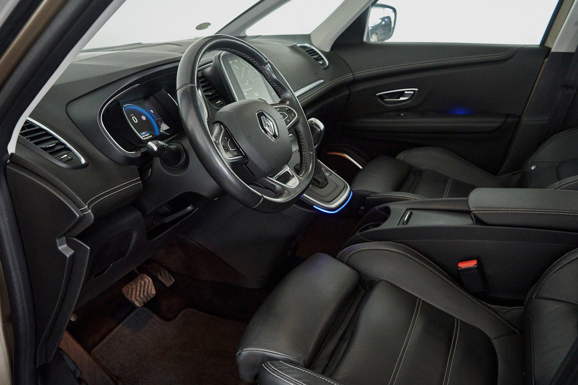 Renault Scenic 2016, коричневый