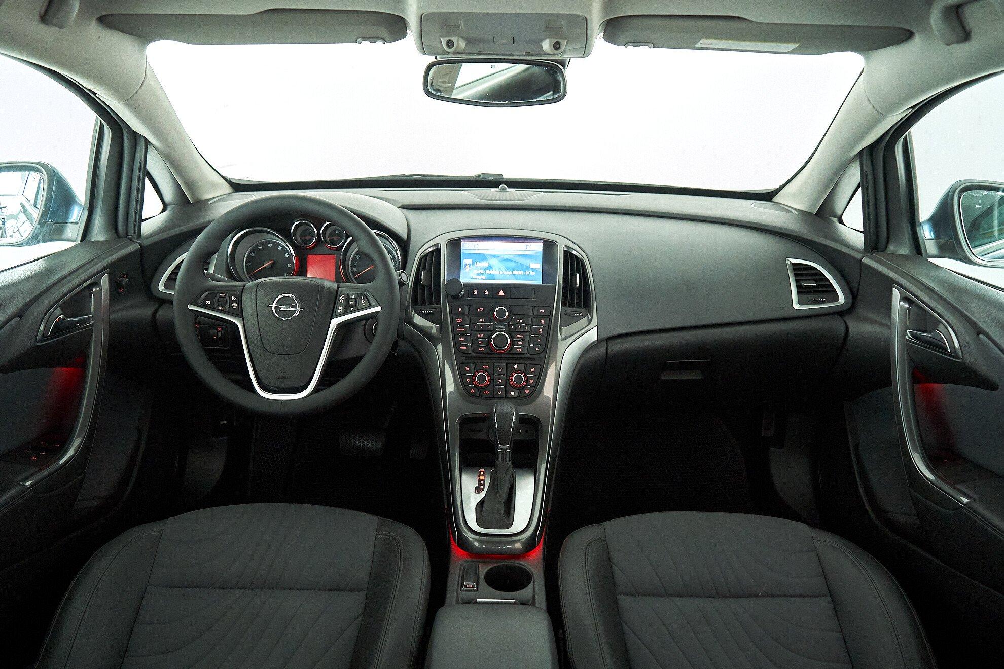 Opel Astra 2014, синий