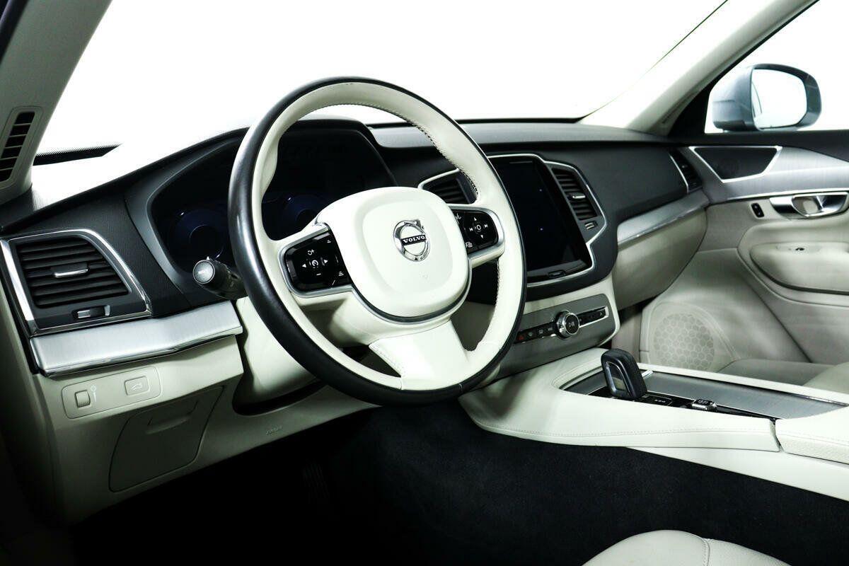Volvo XC90 2018, серый