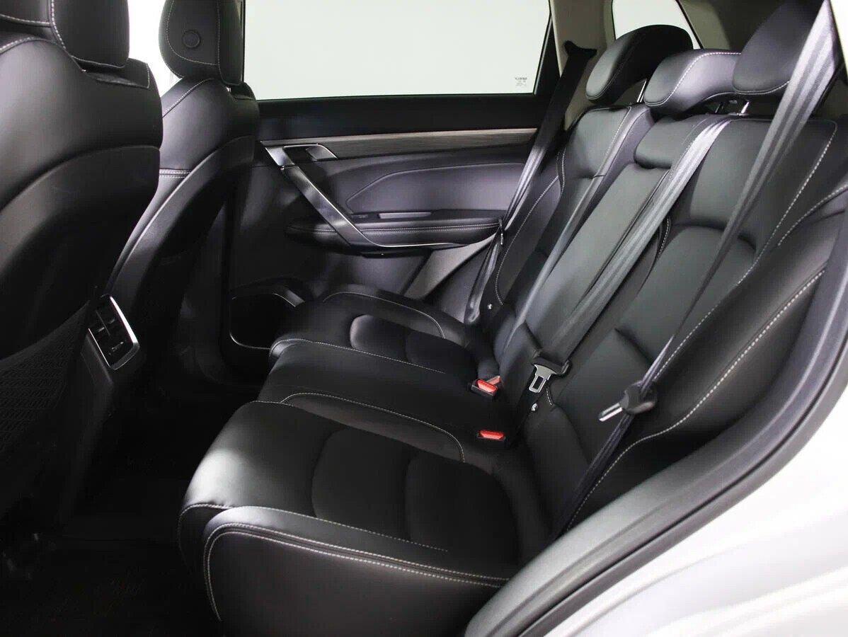 Geely Atlas Pro 2022, серебряный