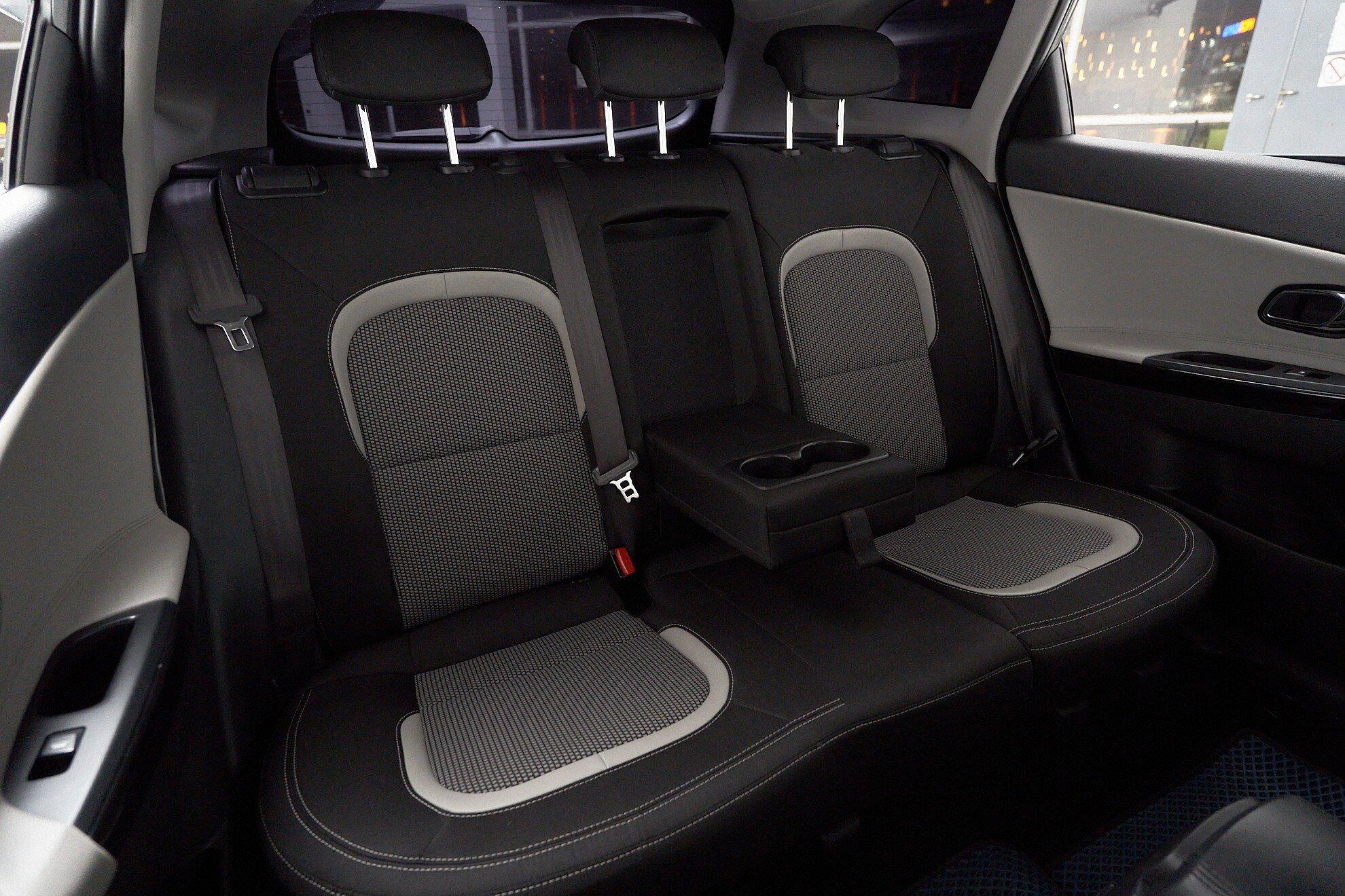 Kia Ceed 2013, черный
