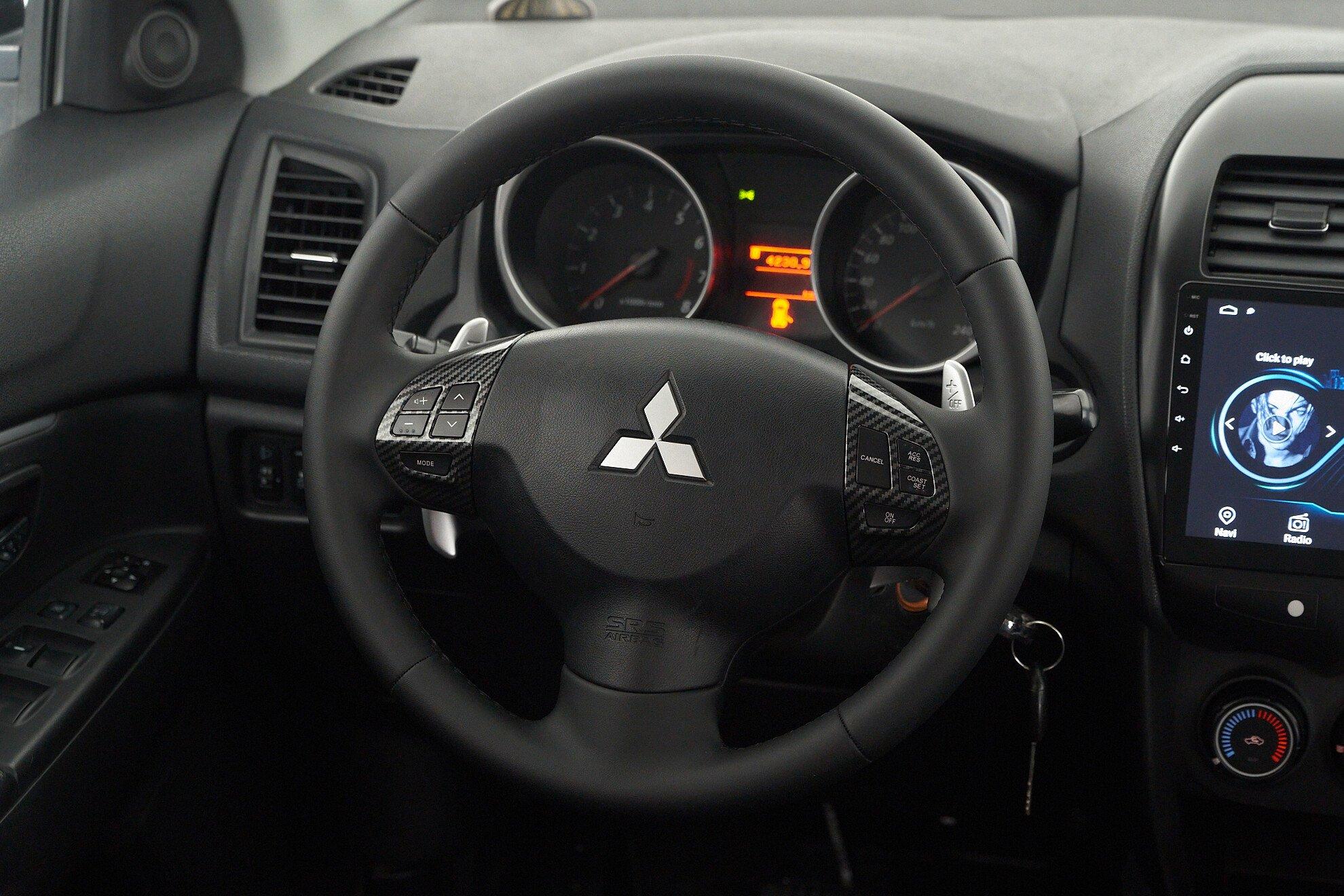 Mitsubishi ASX 2012, серебряный