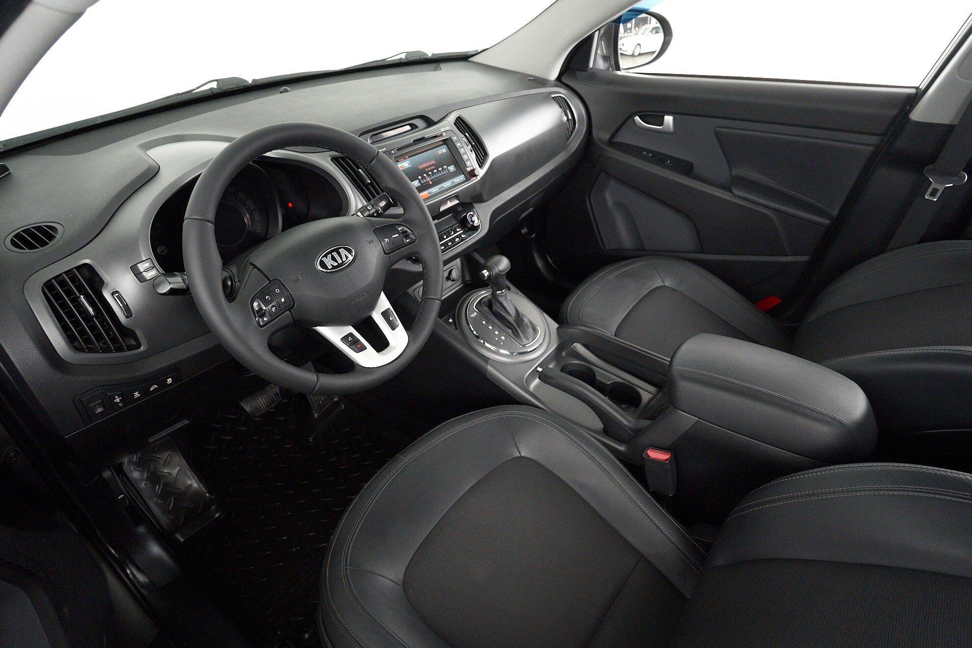 Kia Sportage 2012, серый