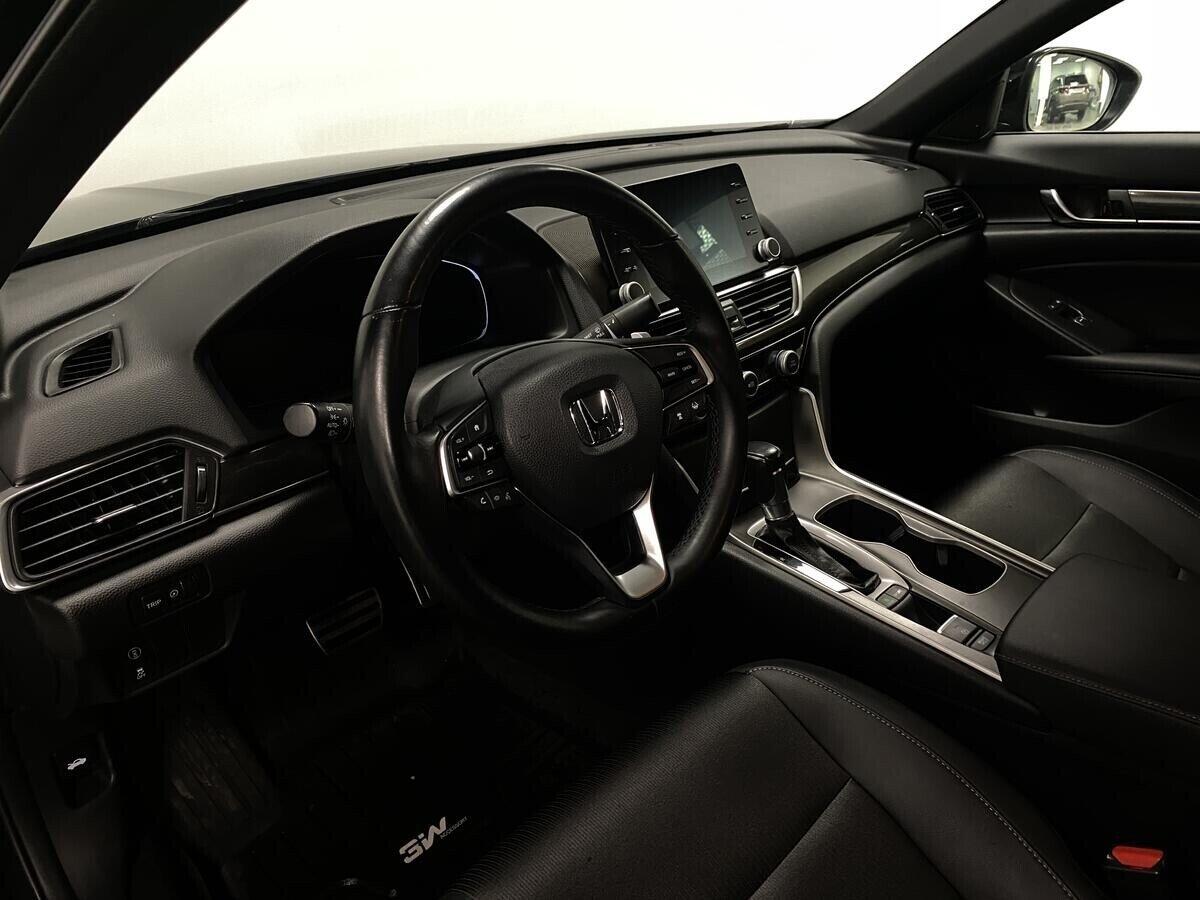 Honda Accord 2019, черный