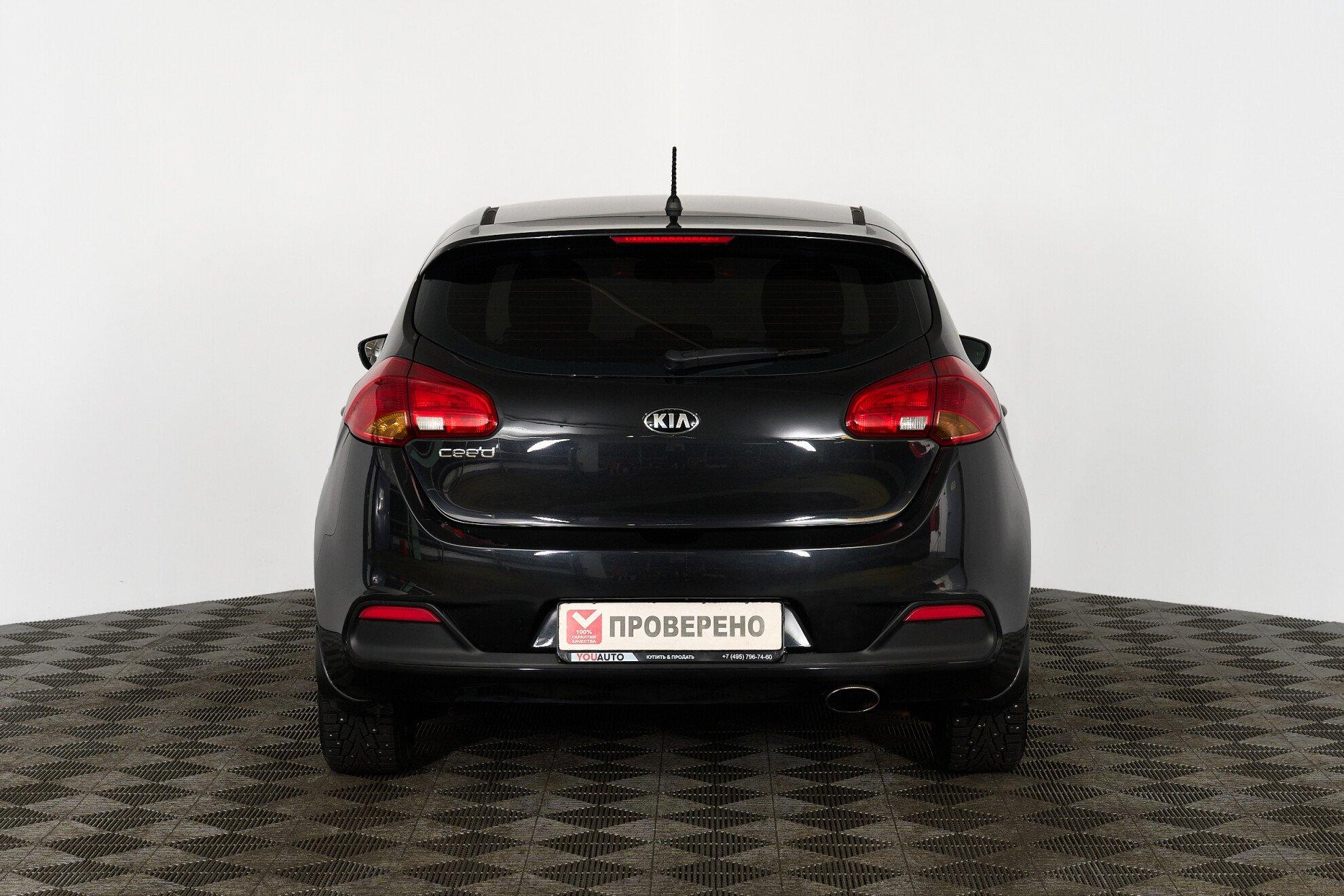 Kia Ceed 2012, черный