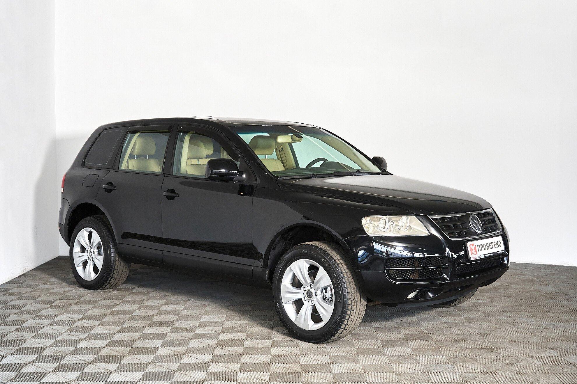 Volkswagen Touareg 2006, черный