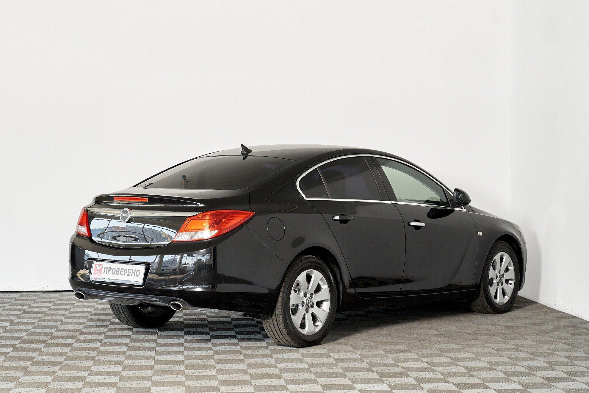 Opel Insignia 2012, черный