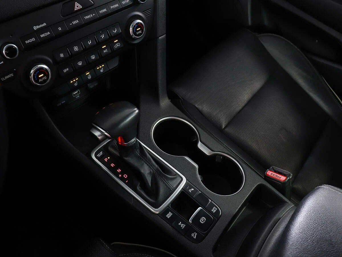 Kia Sportage 2019, серый