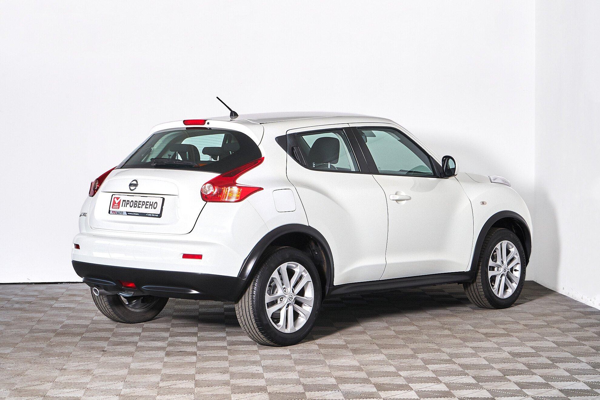 Nissan Juke 2014, белый