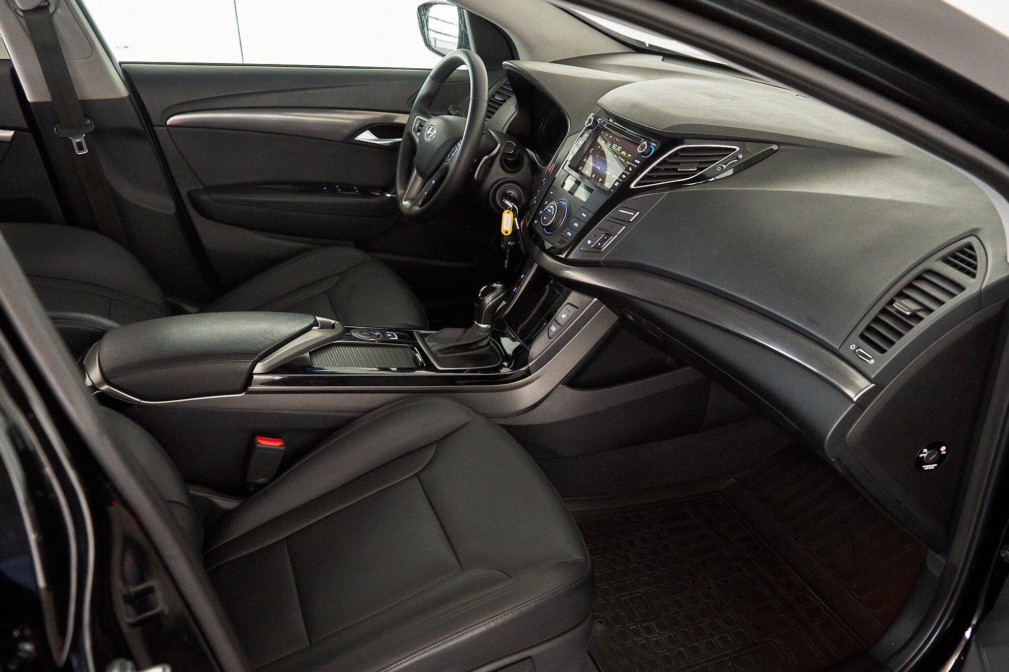 Hyundai i40 2016, черный