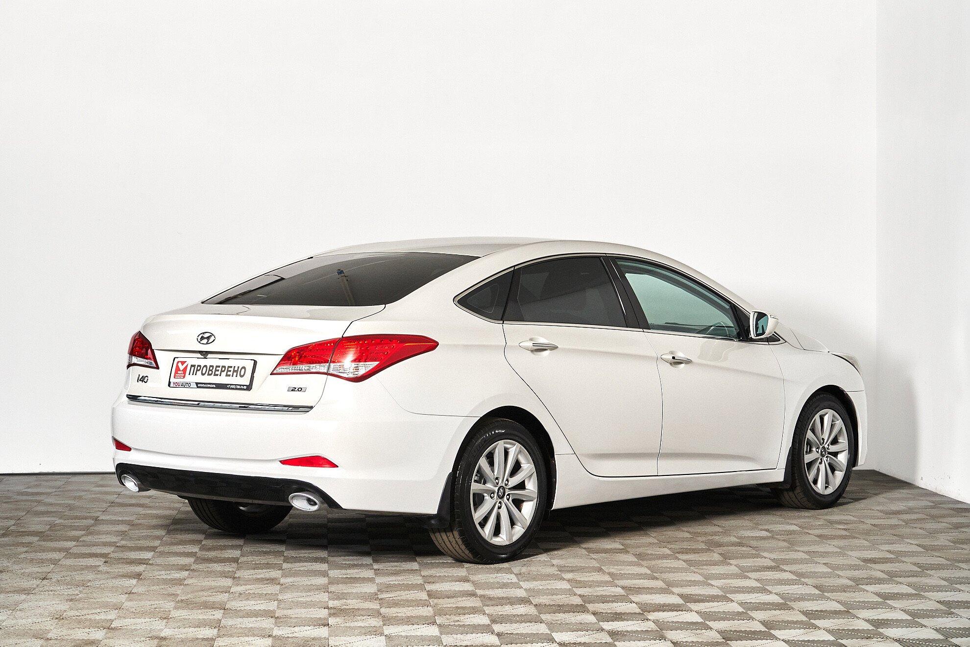 Hyundai i40 2013, белый