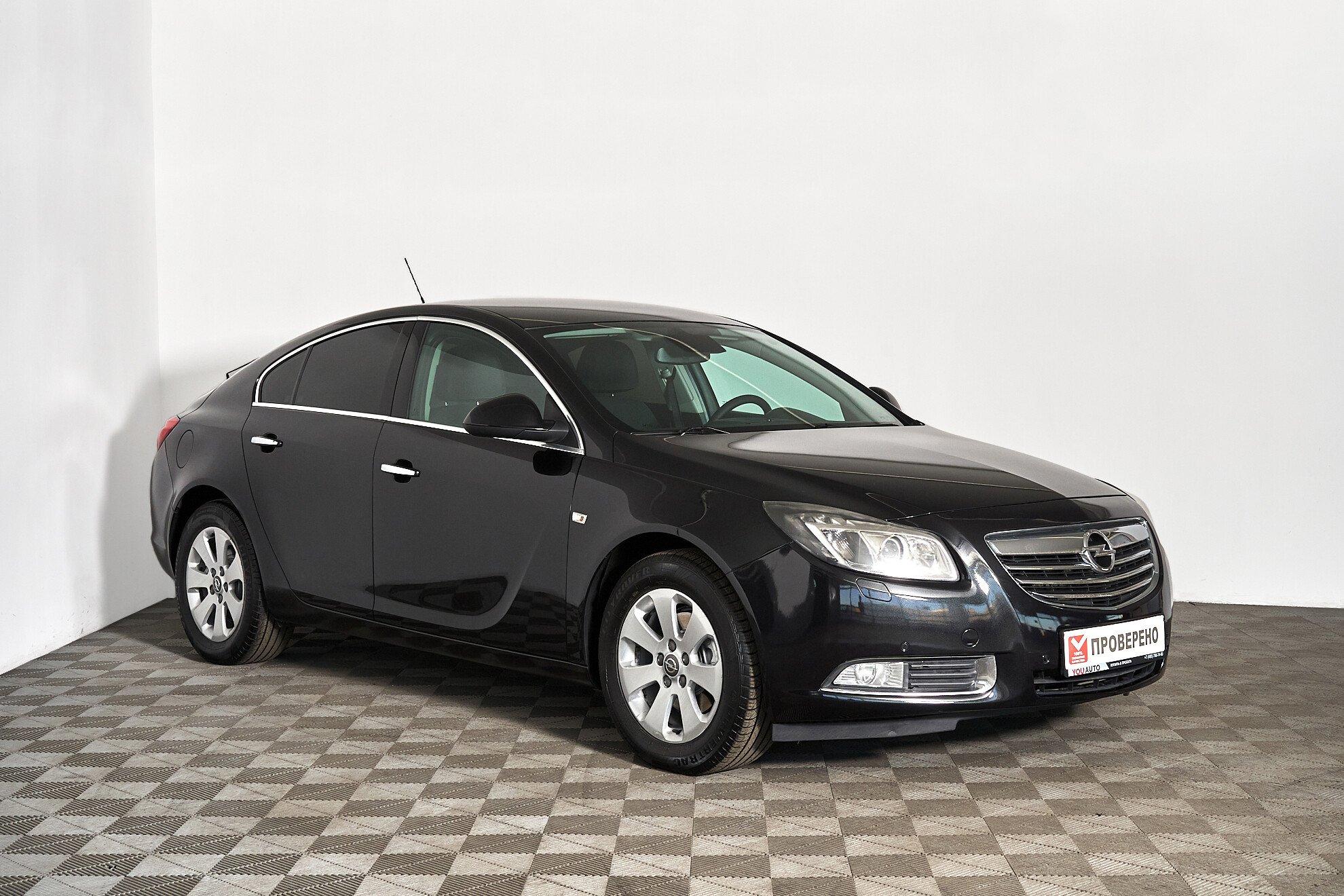 Opel Insignia 2011, черный