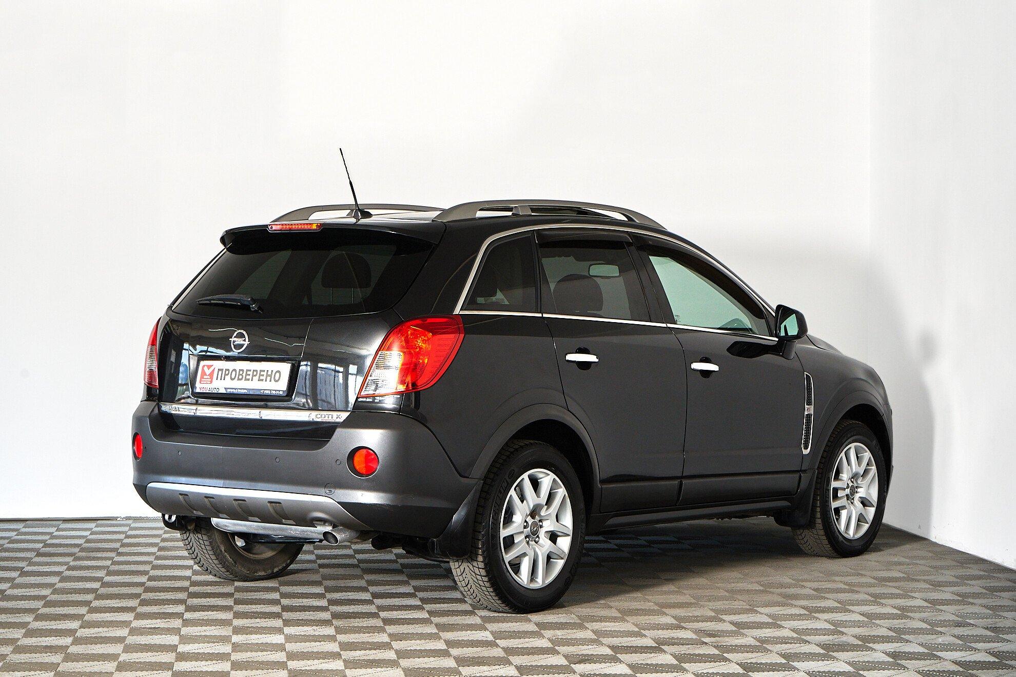Opel Antara 2012, черный