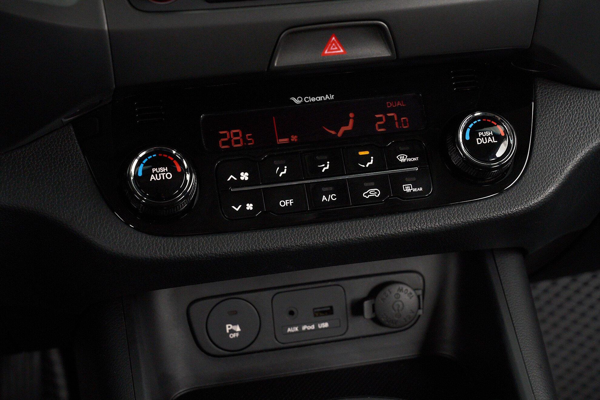 Kia Sportage 2012, серый