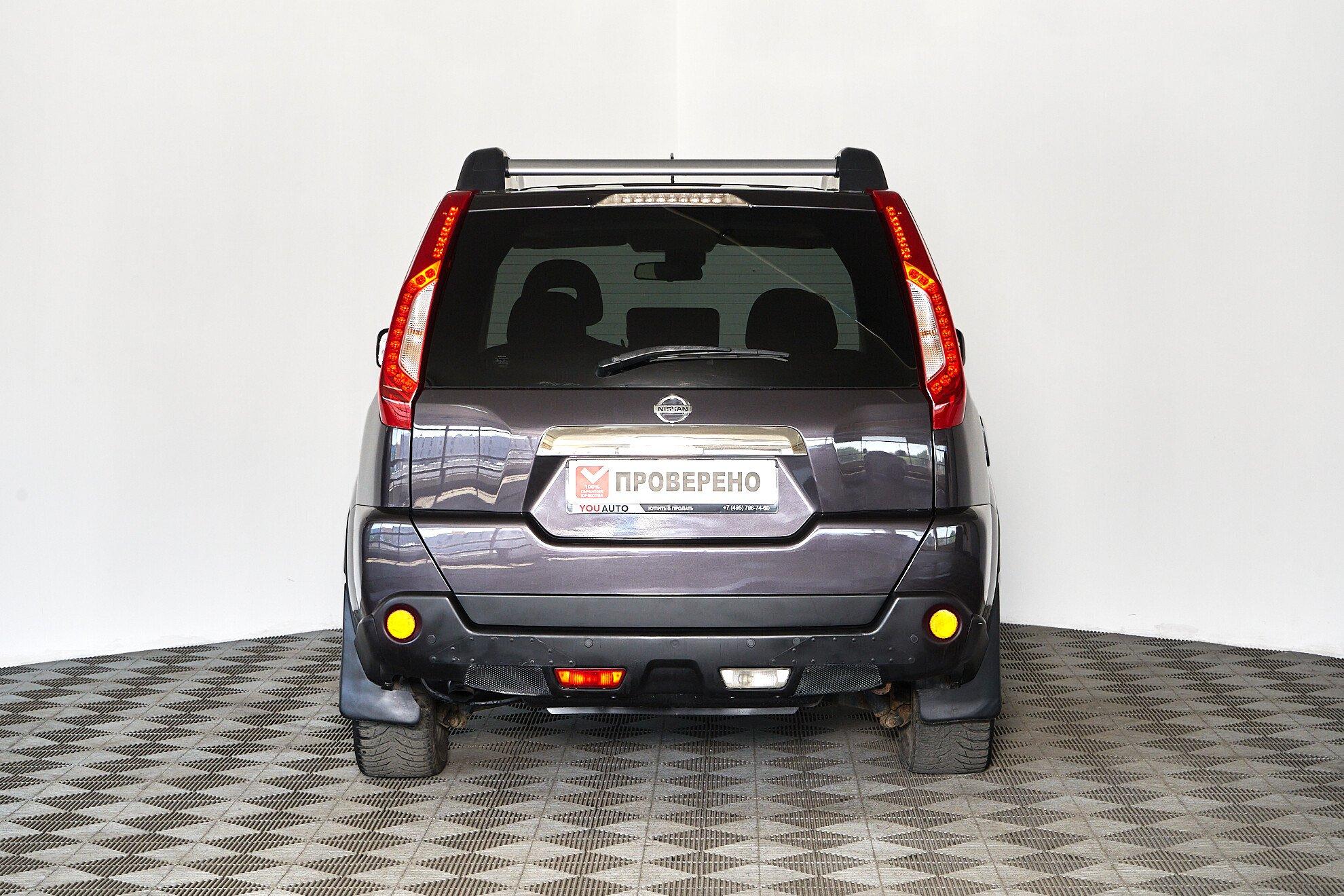 Nissan X-Trail 2011, серый