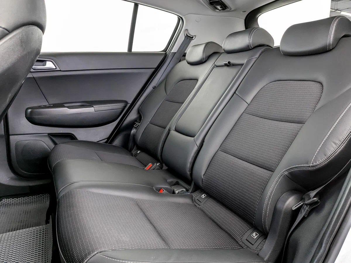 Kia Sportage 2019, белый