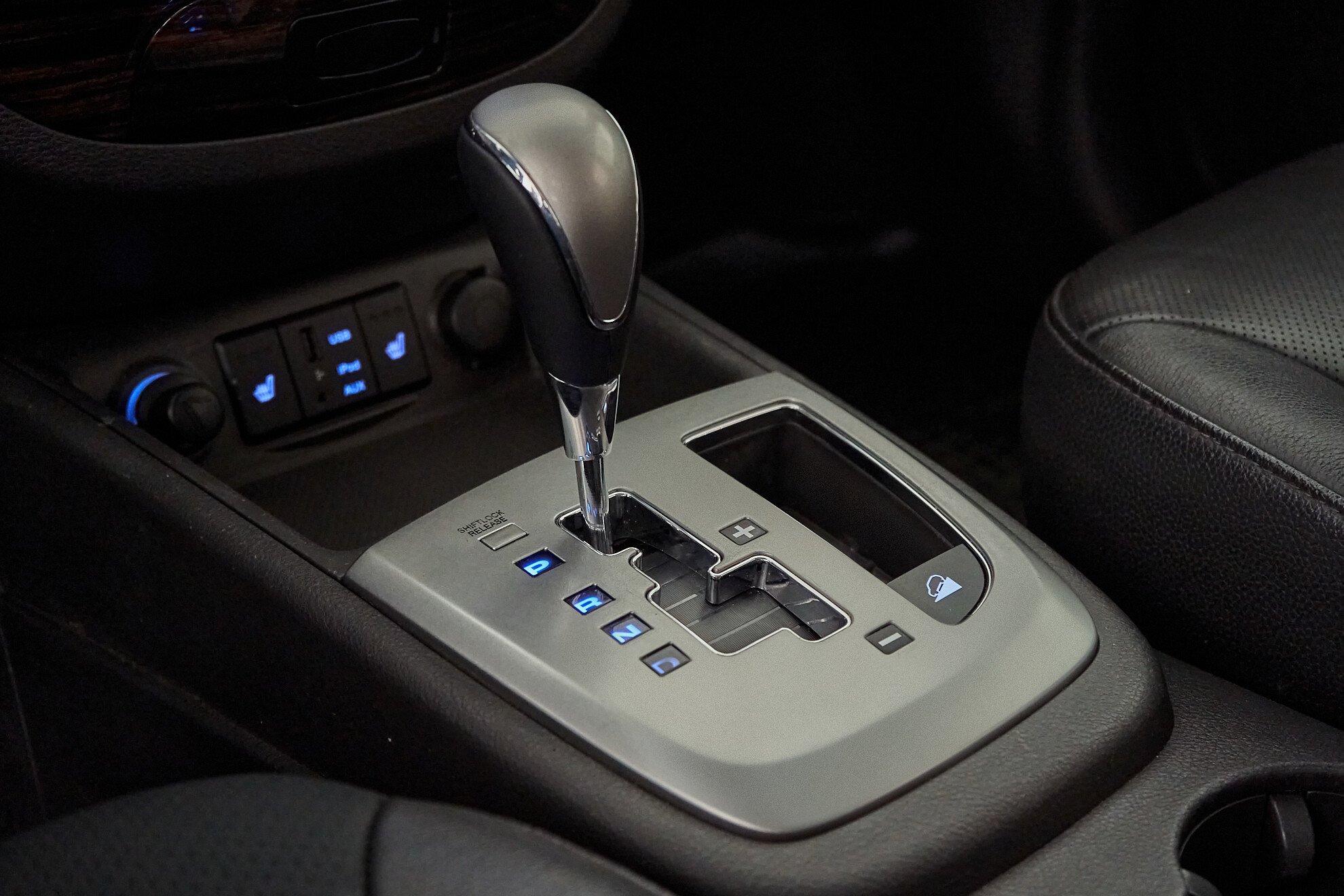 Hyundai Santa Fe 2012, черный