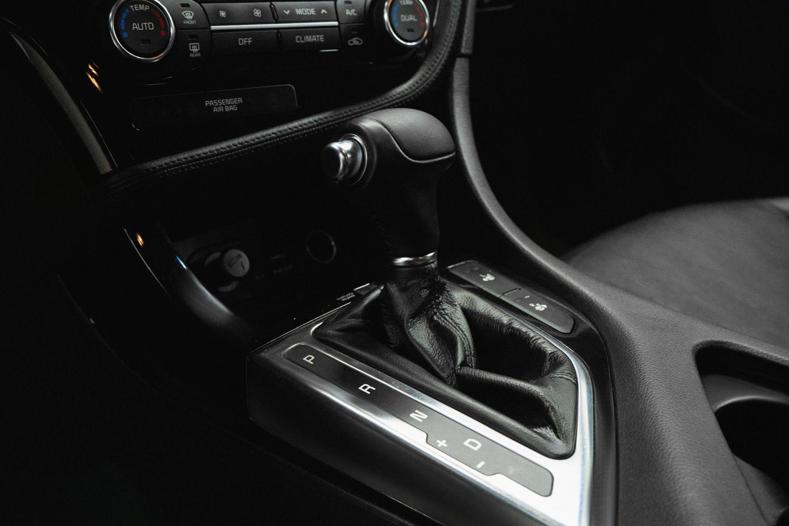 Kia Optima 2015, серый