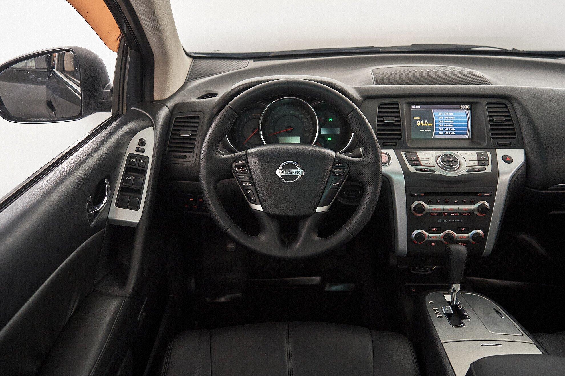 Nissan Murano 2011, черный