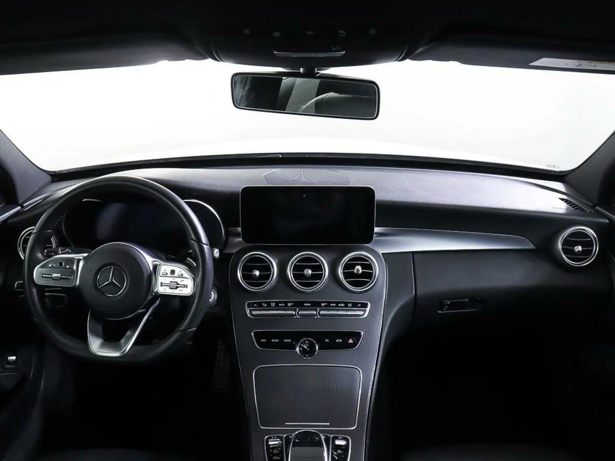 Mercedes-Benz C-Класс 2020, белый