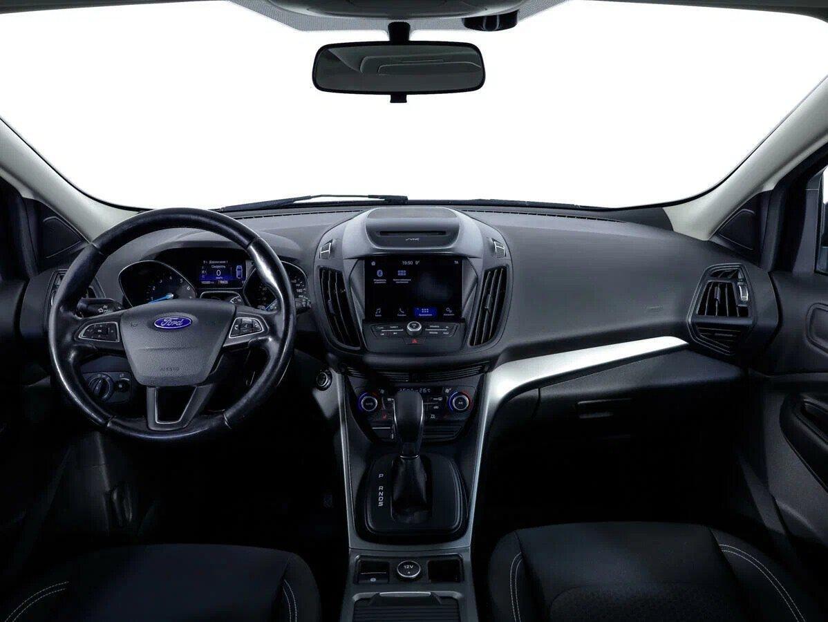 Ford Kuga 2019, черный