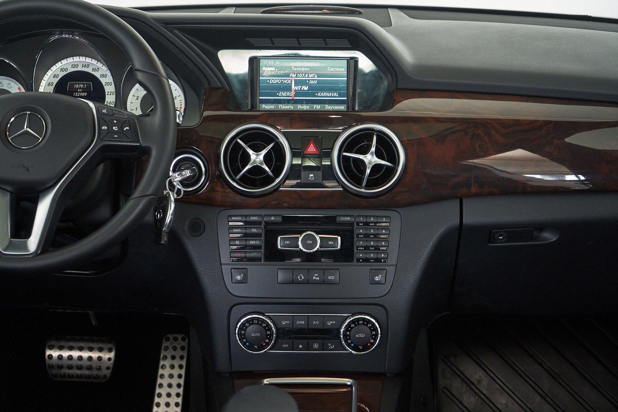 Mercedes-Benz GLK-Класс 2014, белый