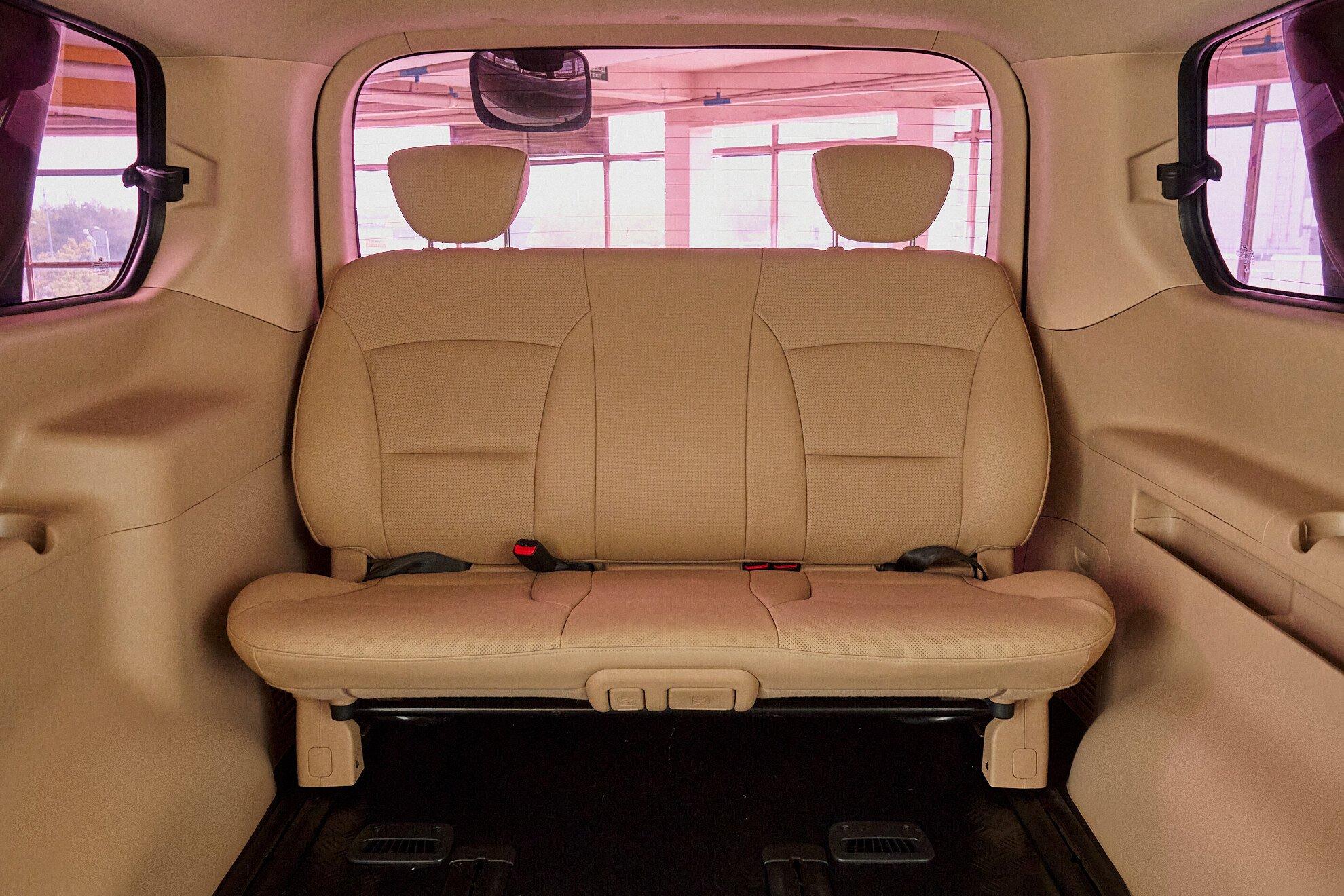 Hyundai Grand Starex 2012, черный